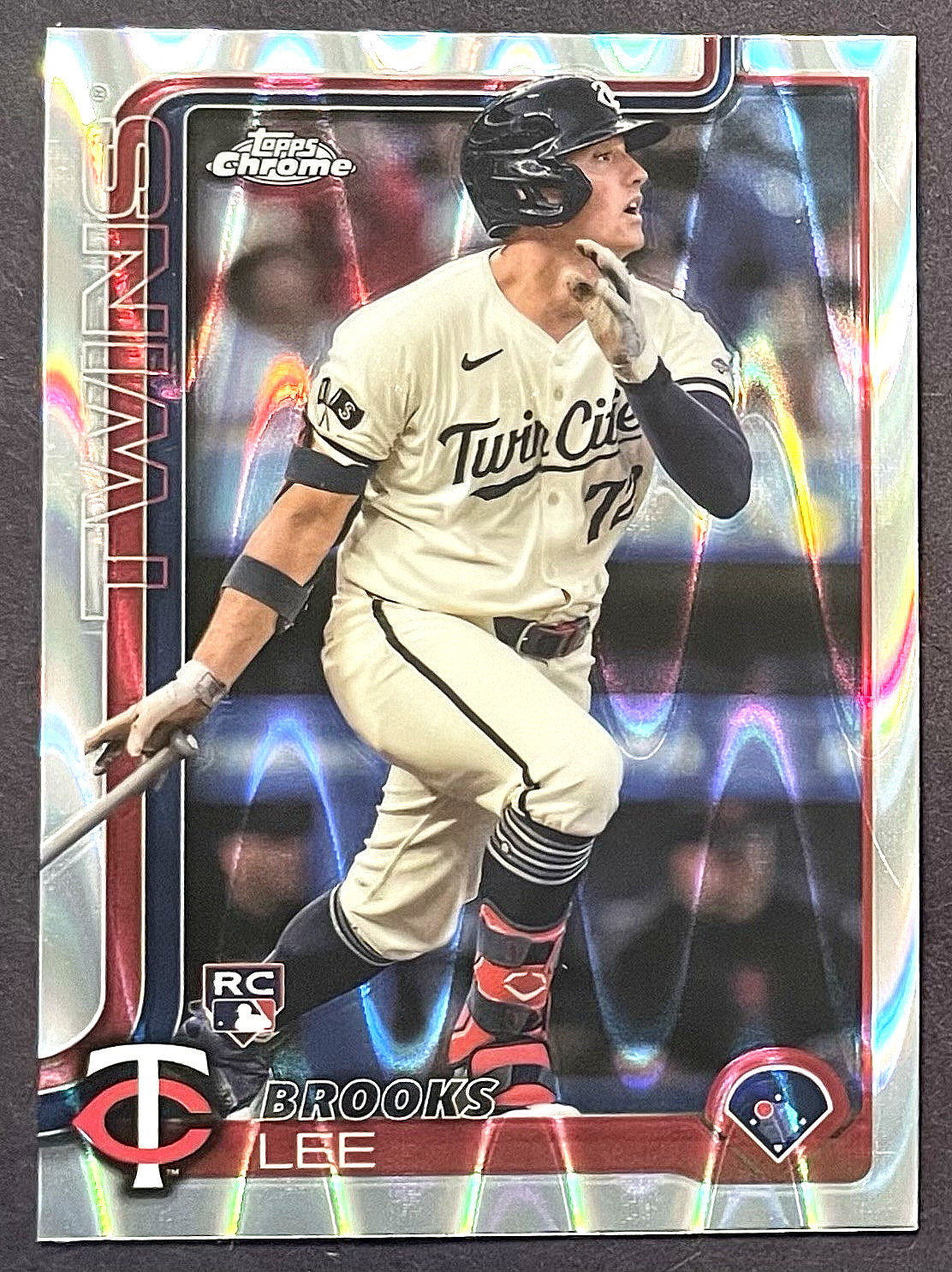 Brooks Lee RAYWAVE REFRACTOR RC #234 2025 Topps Chrome Twins