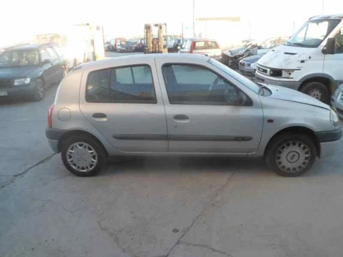 Nebelscheinwerfer Rechts für RENAULT CLIO II FASE I (B/CB0) * 2000 2275216 - Bild 4 von 7