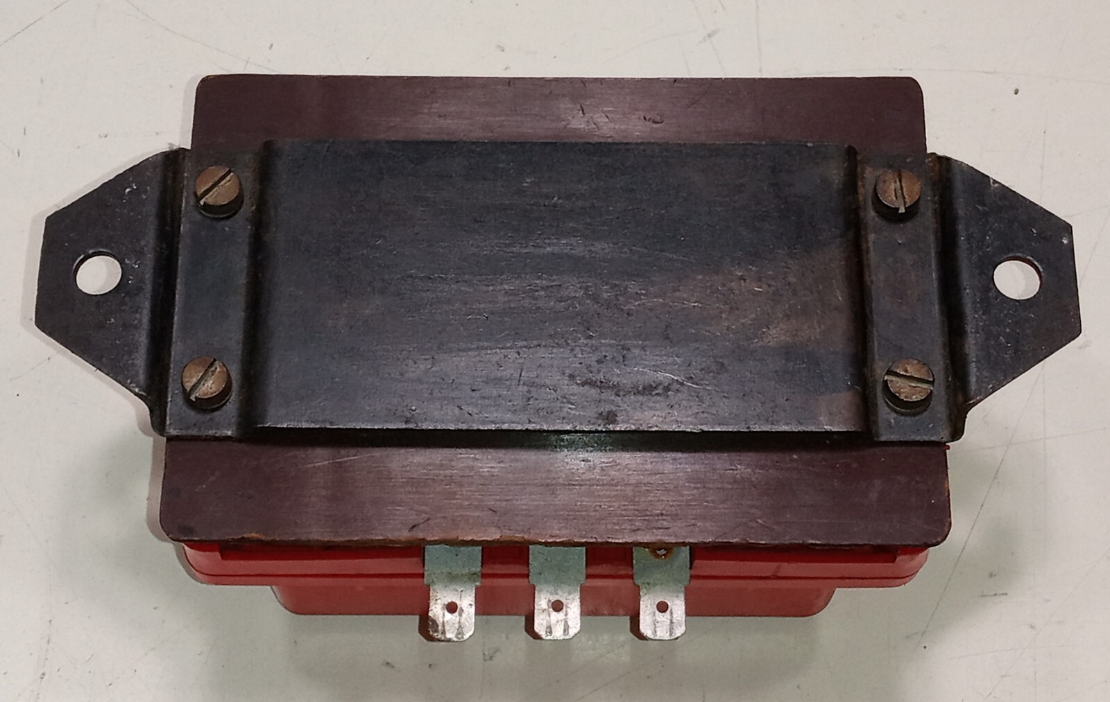 Ferrari 365 GTB/4 Daytona Electrical Alternator Voltage Regulator_100479_330_275