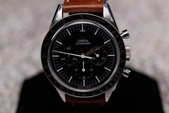 Omega first hot sale watch in space