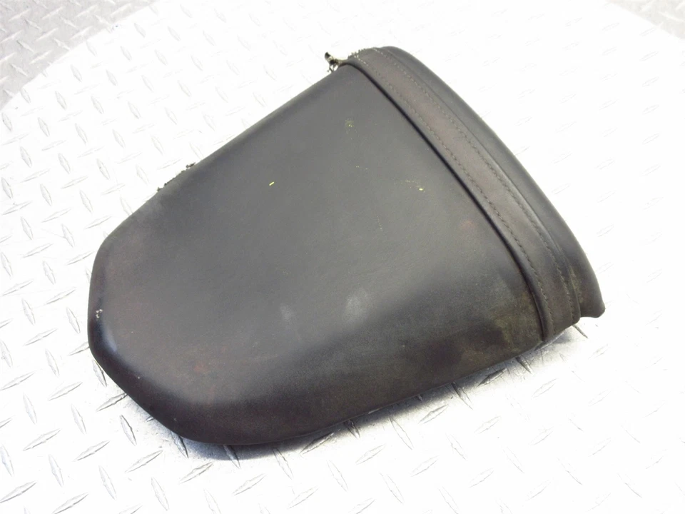 2004 04-05 Suzuki GSXR 600 GSXR600 Rear Passenger Seat Saddle Cushion Pad OEM - Image 2 of 4