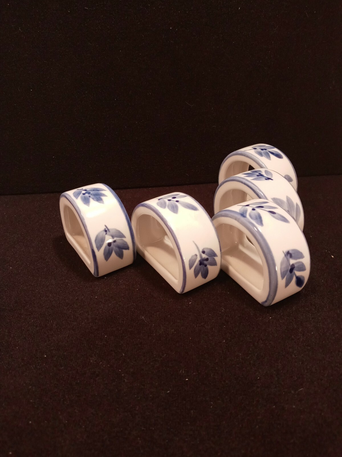Set of 5 Vintage Porcelain Napkin Rings Featuring Blue Leaf Design