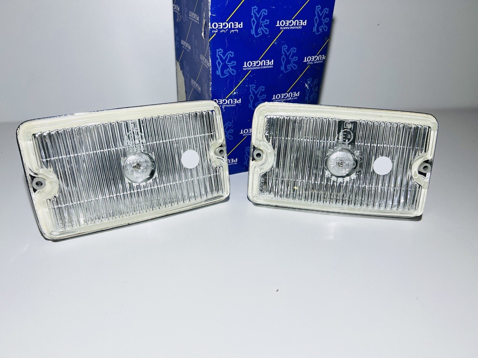 SIEM 7692 antibrouillards blancs Peugeot 205 pour phare pare-chocs avant