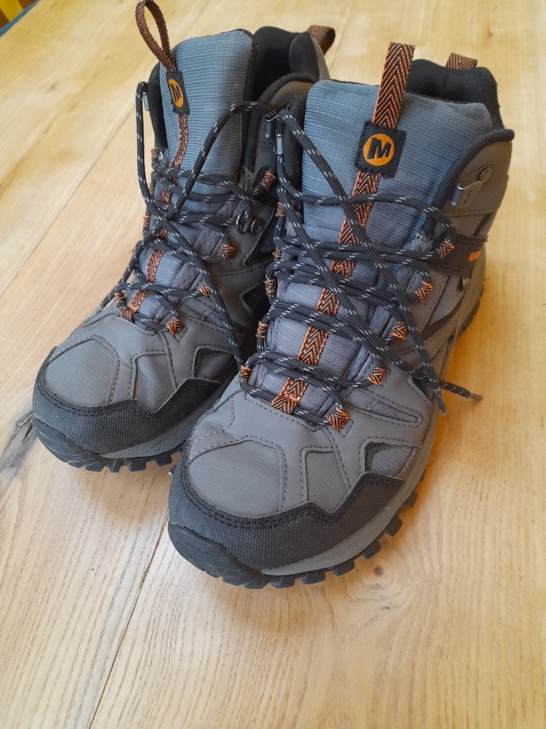 Merrell Bryce Mid GTX Goretex Walking boots size 9 eBay