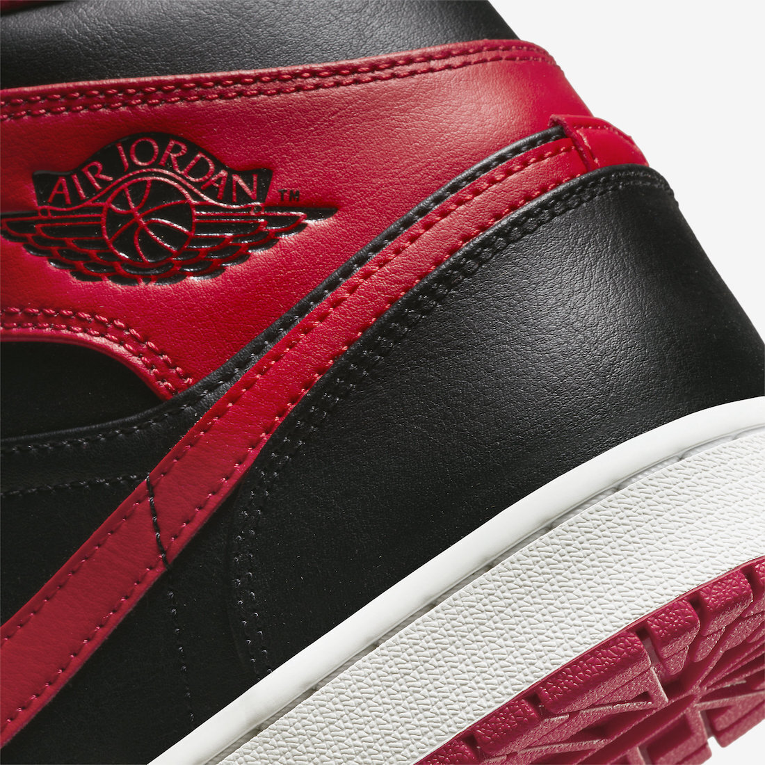 Air Jordan1 MID 桜木花道 DQ8426-060 Bred Nike Air Jordan 1 Mid Alternate Bred Red White Black DQ8426