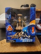 Lost in Space Battle Ravaged Robot Action Figure Trendmasters 1997