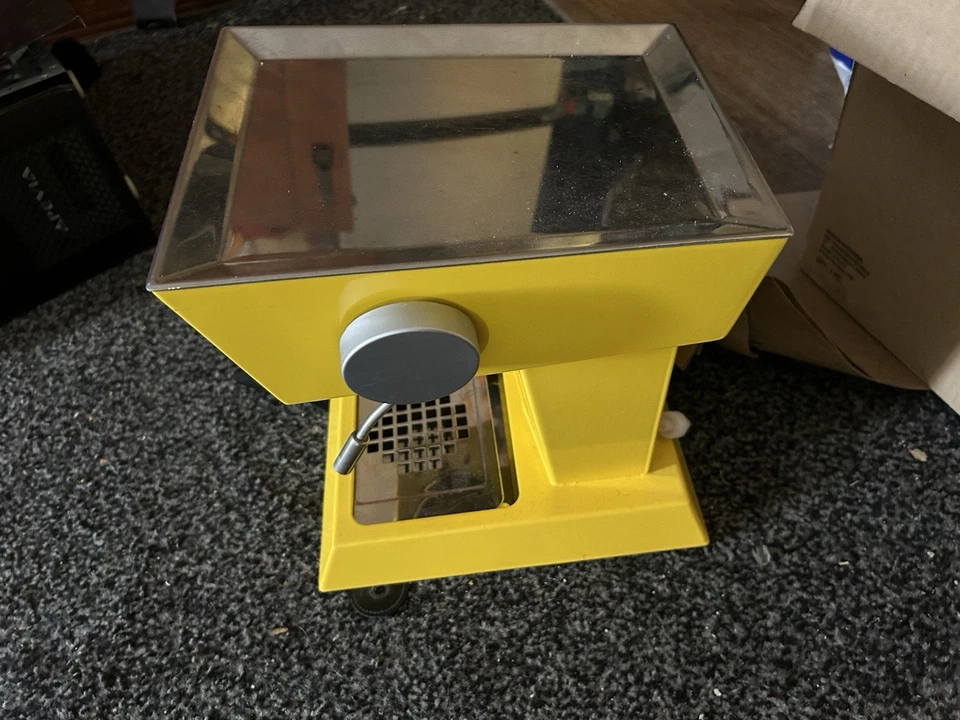 Francis Francis! Máquina de café espresso X5 amarilla Foto 4 de 4