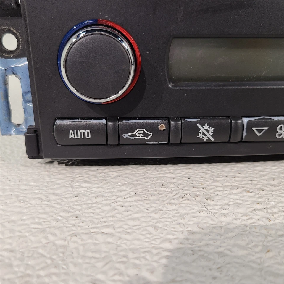 06-13 Corvette C6 Dual Zone Climate Hvac Control Ac Heat Fan Control Oem Aa7411 - Image 2 of 4