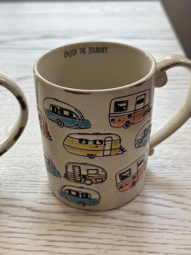 2 Vintage Camper 16 oz Coffee Mugs - Picture 3 of 6