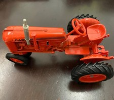 Tractor Case model , vintage ,1/16 Scale Diecast Metal 632 Ertl 1988 USA