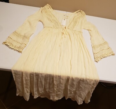 By Together Women's Crochet Duster V neck Sz S   NWT