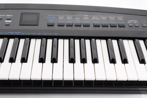 Roland AX-Synth Keyboard Synthesizer Z8C4025 schwarz mit Netzteil - Bild 4 von 19