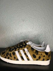 adidas gazelle og size 4