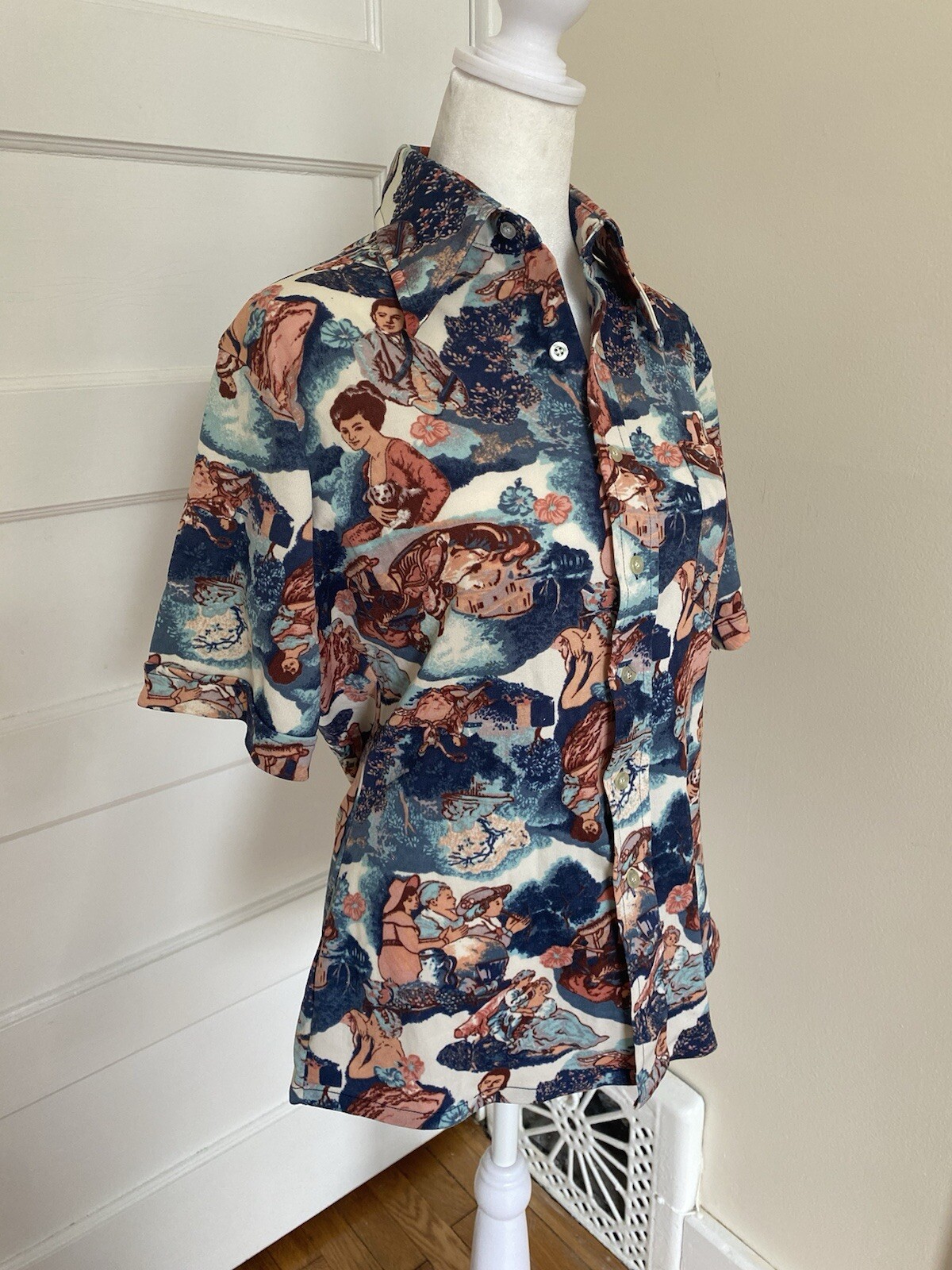 70s Funky Polyester Button Up - image 2