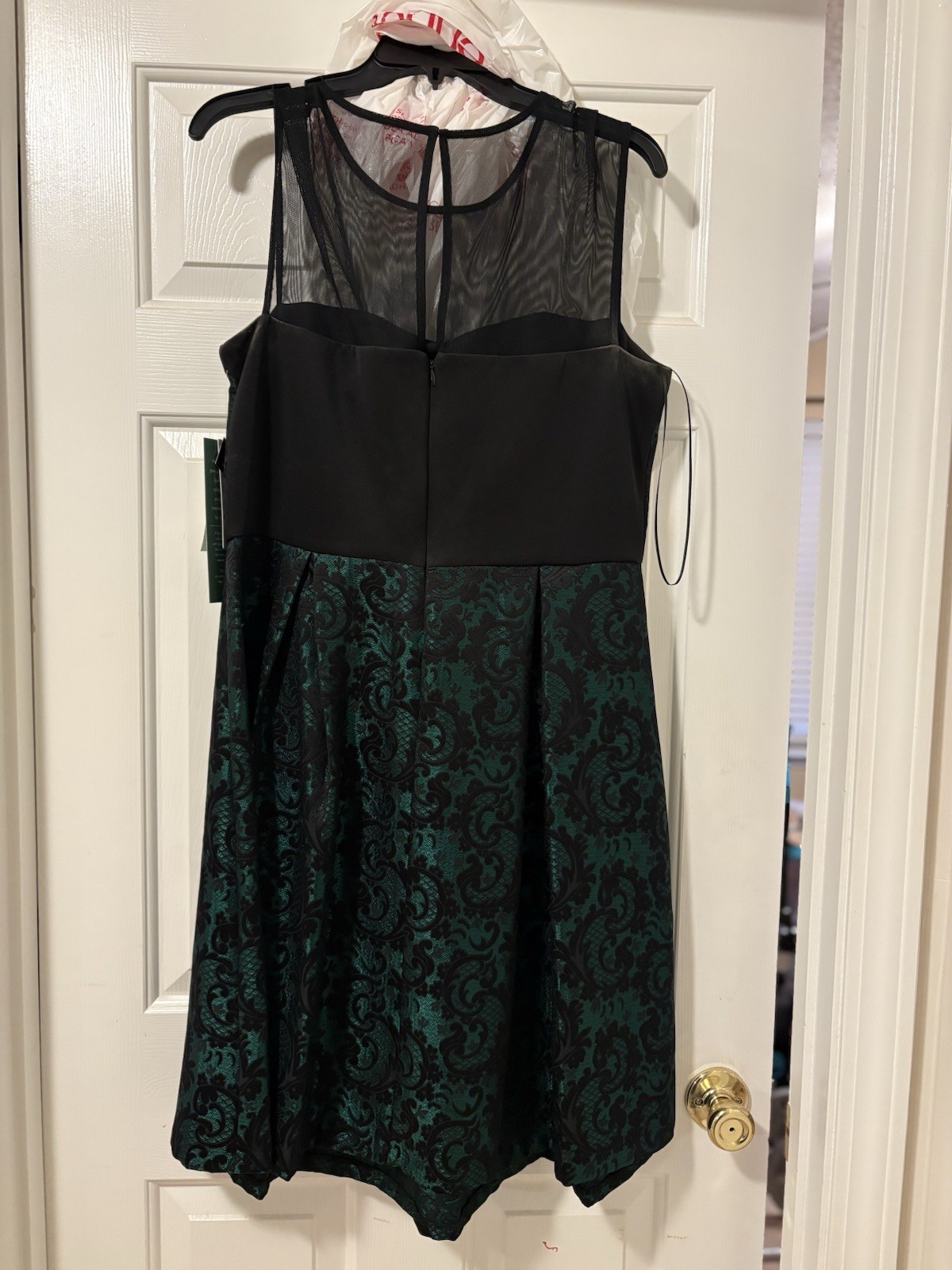 Green Cocktail Dress Size 16-image