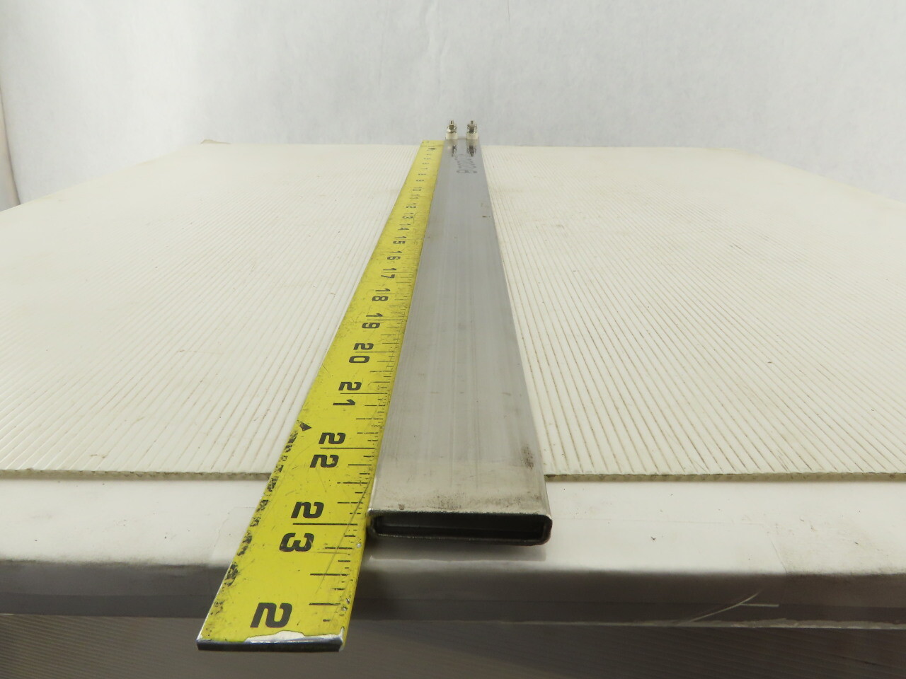 Fast Heat RL41905 1000 Watt 480V 23" Strip Heater