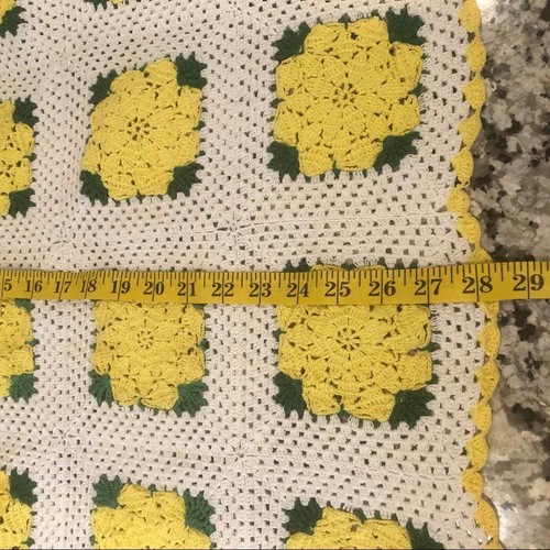 Vintage handmade Crochet Throw Blanket 28x28 Daisy Granny Squares Yellow - Picture 8 of 9