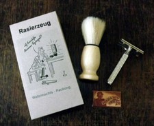 GERMAN SOLDIER  WH SHAVING KIT & SHAVING BRUSH - WEHRMACHT WW2 repro (d1)