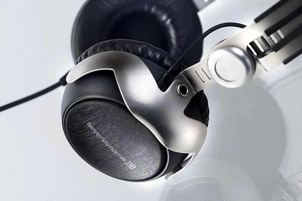 Beyerdynamic DT 1350 CC Wired Analog Closed-back Headphones | eBay