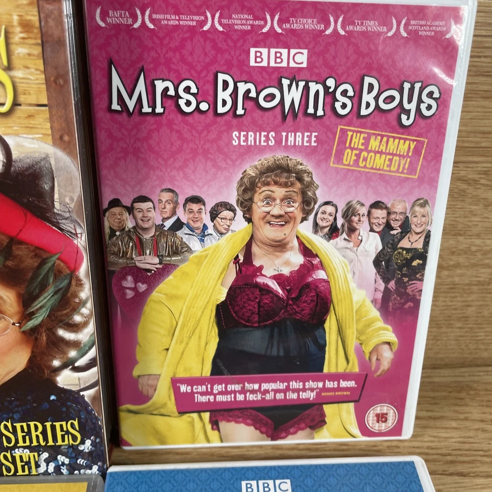 Mrs Browns Boys Rated 15 bundle x4 - Image 3 of 4