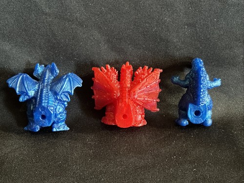 VTG 1995 Blue Destroyah 1.5" Mini Figure Capsule Toy Battra Mothra Godzilla x3 - Picture 2 of 11