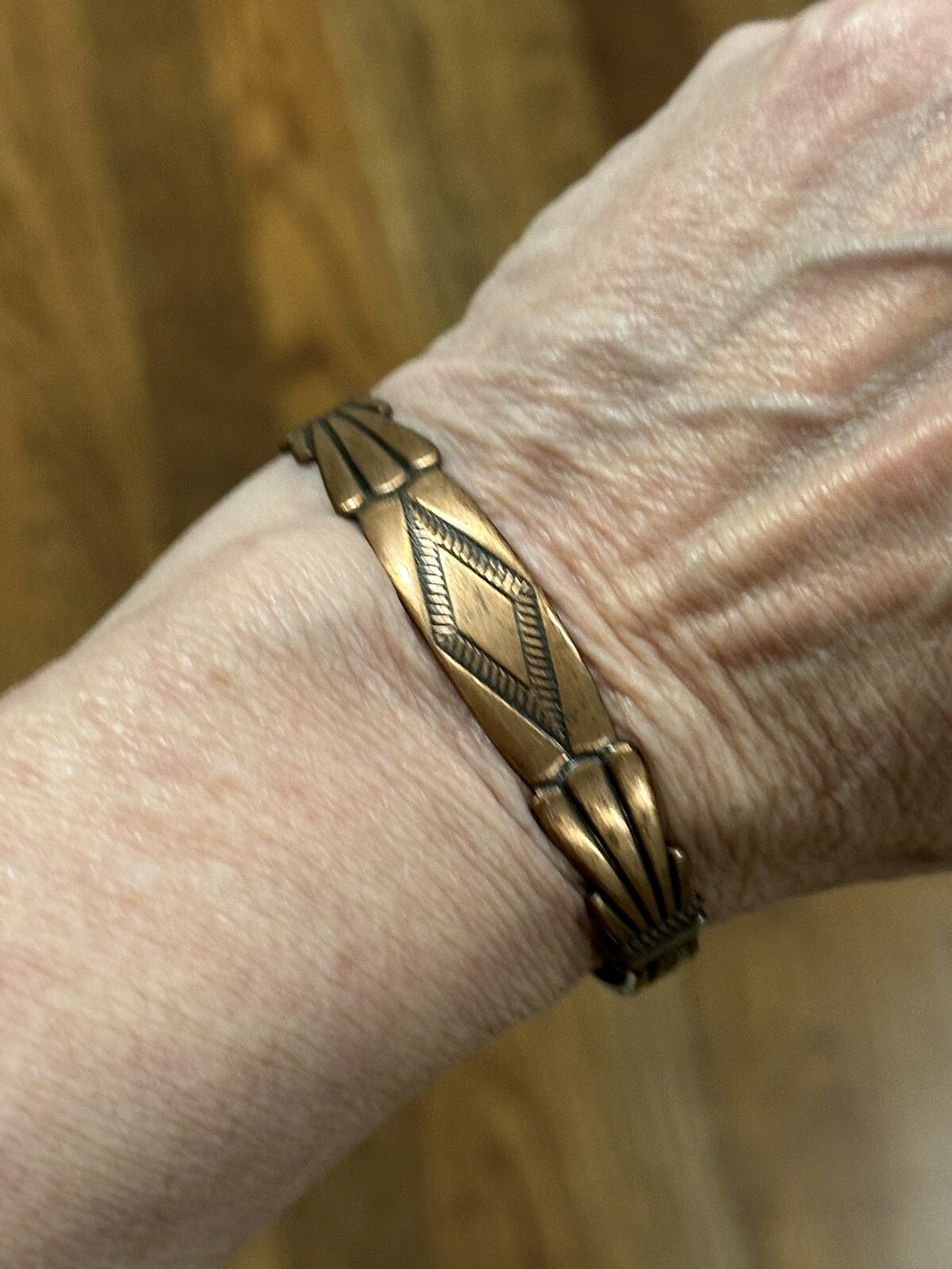 VTG. Solid Copper Bell? Trading Post Cuff Bracele… - image 12