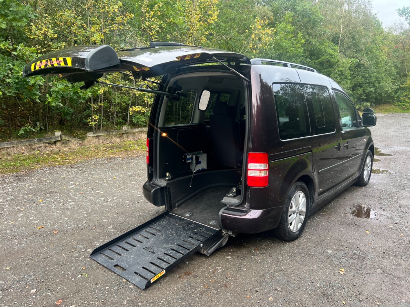 vw caddy1.6 tdi dsg fully Wheelchair van eBay