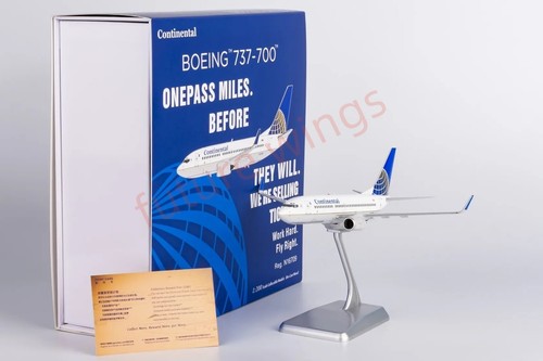 1:200 NG Models NG05012 Continental Airlines B737-700 N16709 Aircraft Model - 第 1/11 張圖片