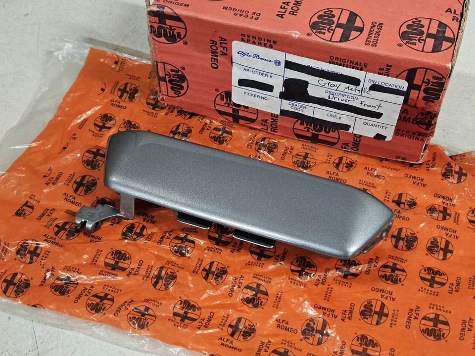 Alfa Romeo 164 164L 1991-1995 conductor delantero LF manija de puerta palanca gris metálico Foto 3 de 4