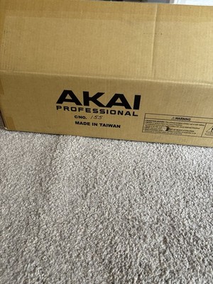 akai professional mpc live 3