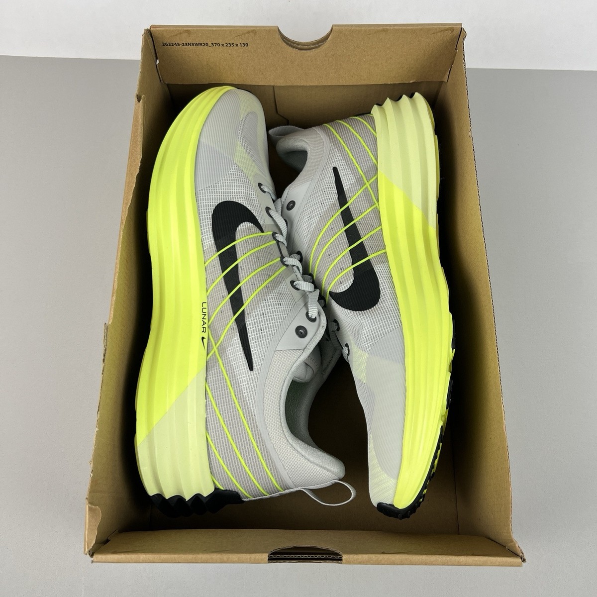 Nike Lunar Roam Neutral Grey Black Green HV0812 011 Mens  display picture 1