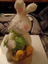 Hallmark Easter Bunny Frog Chicks Plush Animated Musical At The Hop Quartet. New