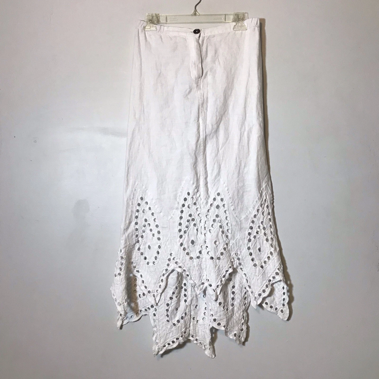 NWT Vintage Mindset by XCVI 100% Linen Lagenlook Y2K Whimsigoth Maxi Skirt Small
Opens in a new wind