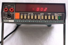 Vintage Fluke 8000A   Bench Multimeter in good working order