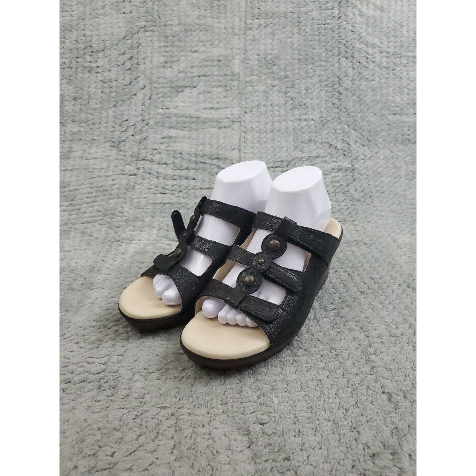 APL Sandali con zeppa SAS donna taglia 9 5 W neri lucidi slip on punta aperta comodi