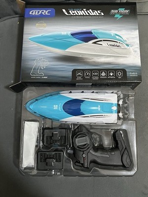 Leonidas Rennboot Dual Engine High Speed 2,4 GHz ferngesteuertes Spielzeug x2 Batterie