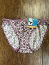EXTRA RARE NWT Size 7 L Vanity Fair Illumination String Bikini Panties 18108