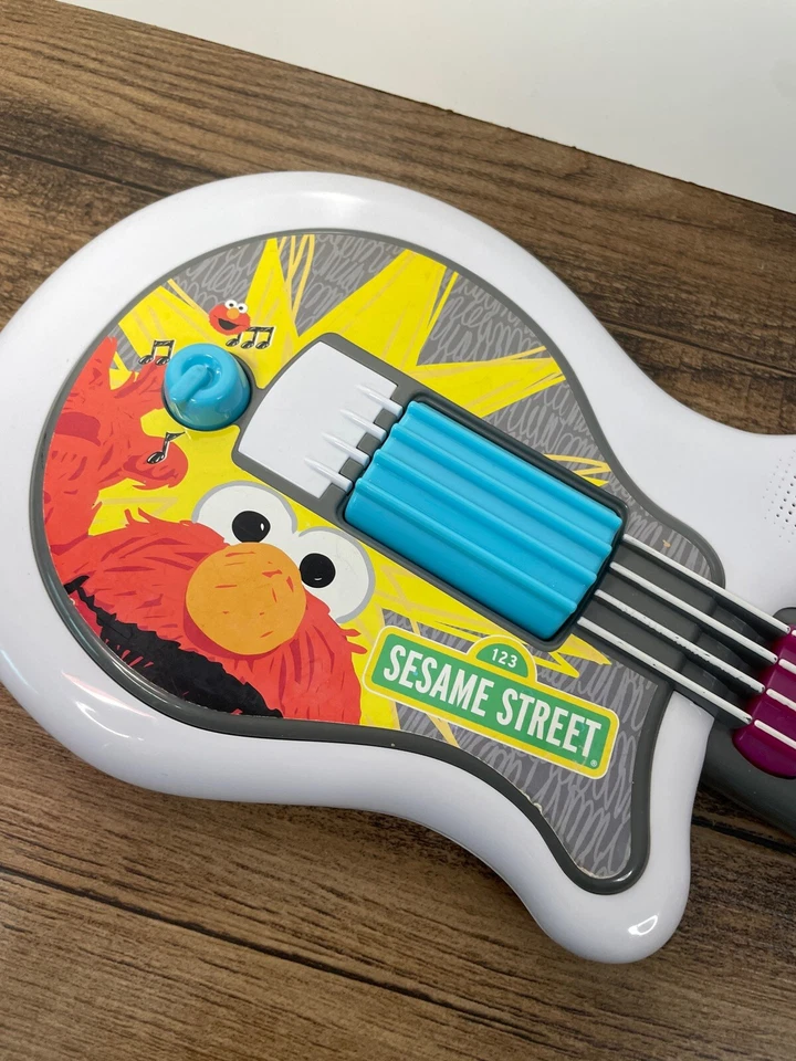 Sesame Street Elmo Guitar Rock 2010 Hasbro Musical Light Up Sounds White 2 - Image 2 of 4