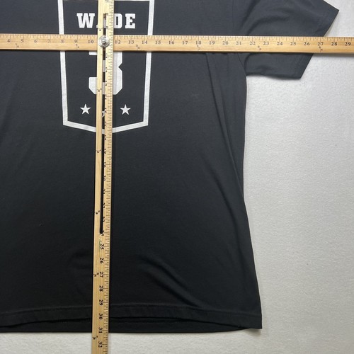 Miami Heat Family Arena Giveaway Dwayne Wade Black T-Shirt Sz XL EUC - Picture 4 of 6