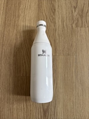 Stanley The All Day Slim Sport Trinkflasche 0,6 l - kalt für 6 Stunden Creme