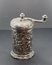 Antique Storck & Sinsheimer 800 Silver Repousse Pepper Grinder Hanau Germany