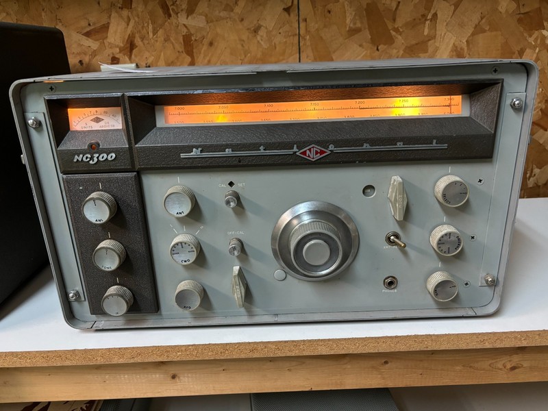 National NC-300 AM/SSB/CW Receiver