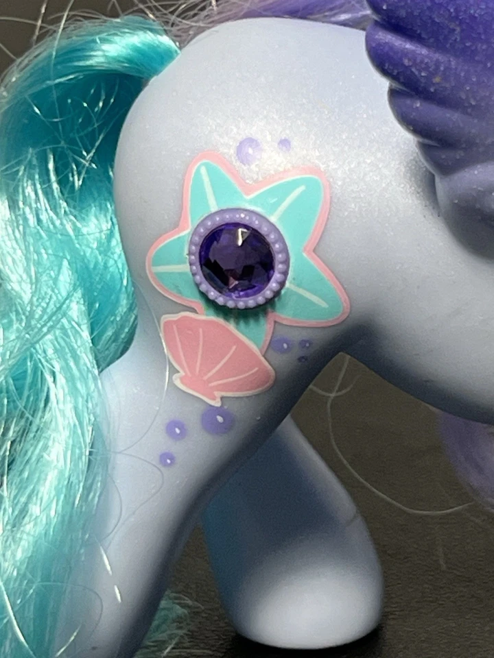 Hasbro 2006 My Little Pony G3 Aurora Mist Pegasus Jewel Pony, 4” - Imagem 4 de 4