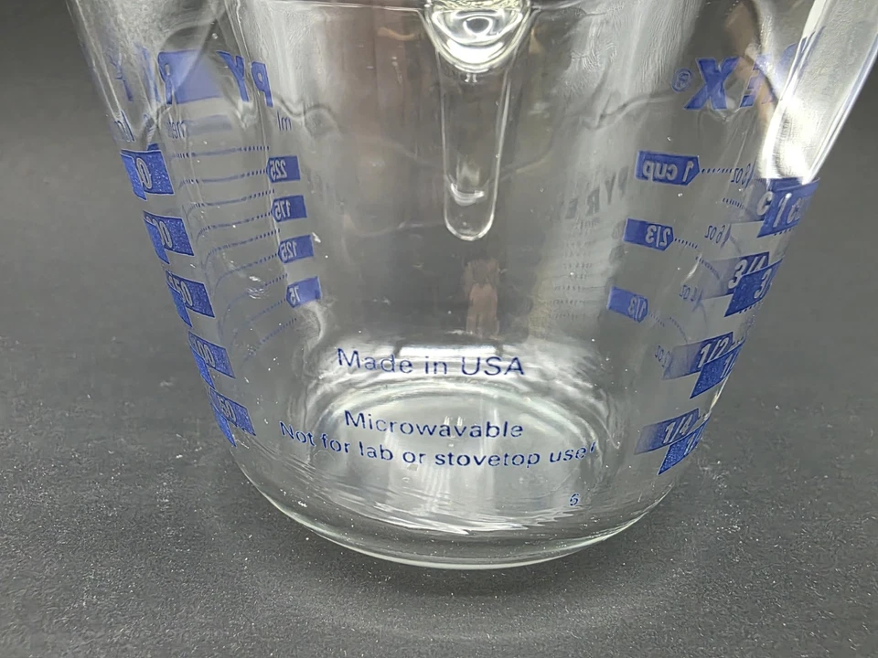 Taza Medidora PYREX Cocina Inglesa y Métrica Hornear Hecha en EE. UU. Foto 4 de 4