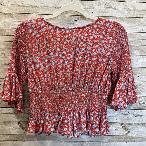Free People Damen XS Bluse Rot Cropped Oberteil Blau Blumenmuster Glockenärmel - Bild 4 von 8