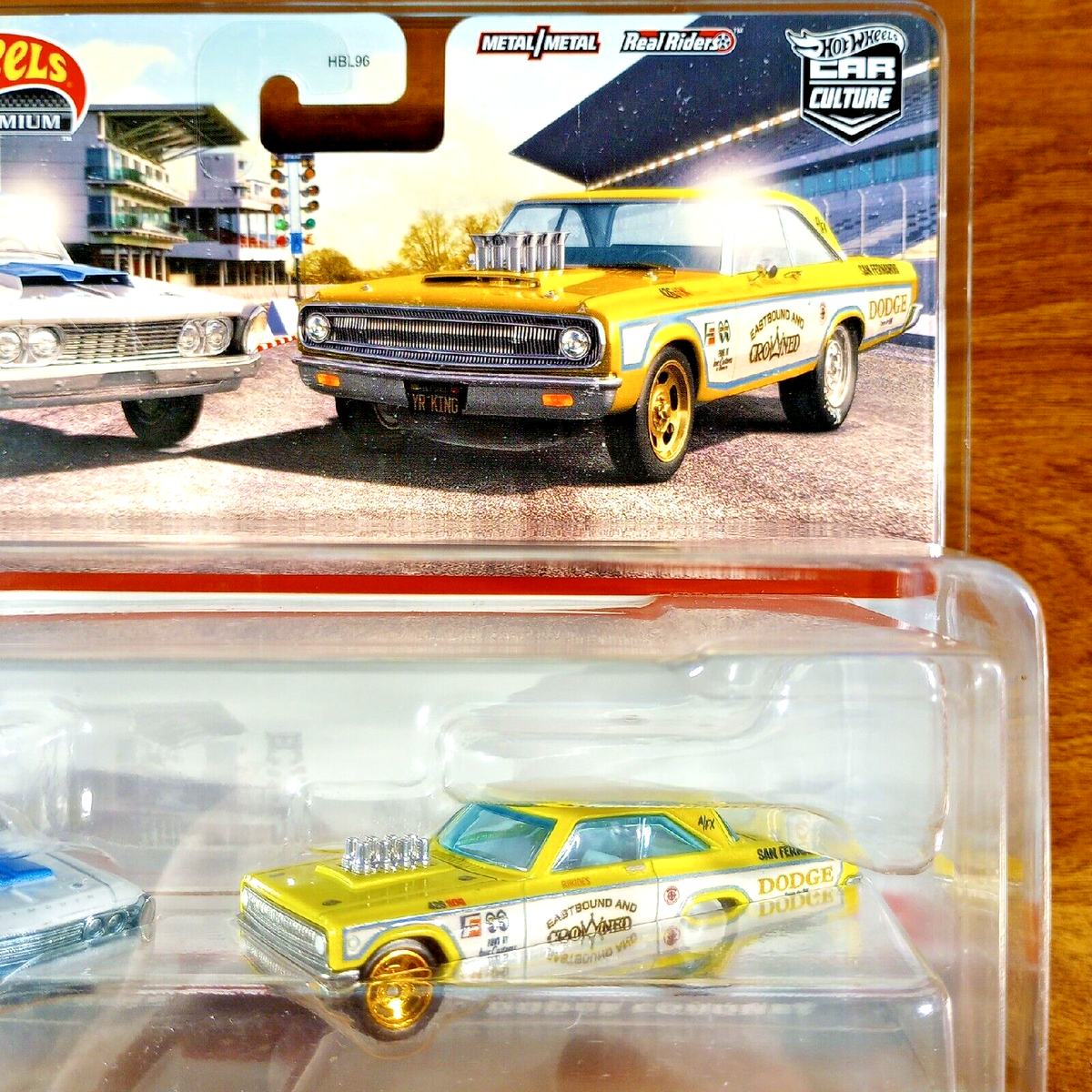 Hot Wheels Premium Car Culture 2-Pack '63 Plymouth Belvedere '65