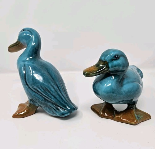 Pair of Beautiful Peacock Green Italian Handpainted Ducks - Picture 3 of 4