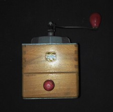 ANCIEN MOULIN A CAFÉ A TIROIR "S.M & I ARD LE RAPID"