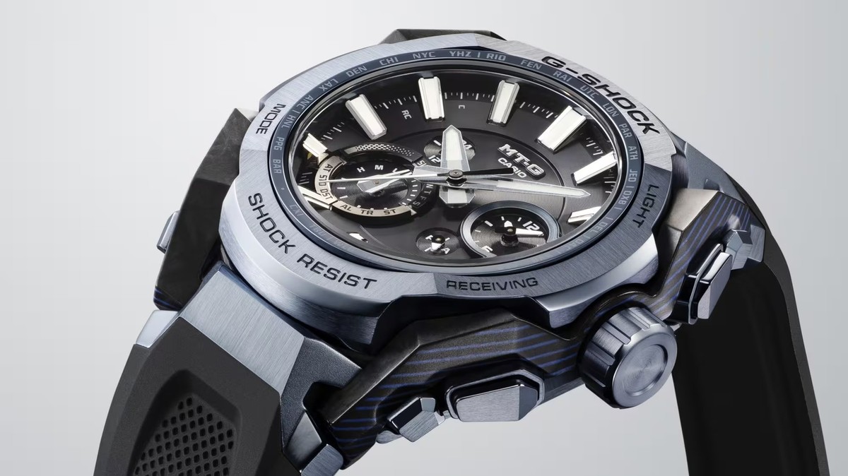 CASIO G-SHOCK MTG-B4000-1AJF Solar Bluetooth Radio Watch