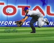 Signed  8x10 JUAN LAGARES New York Mets Autographed photo  w/ COA
